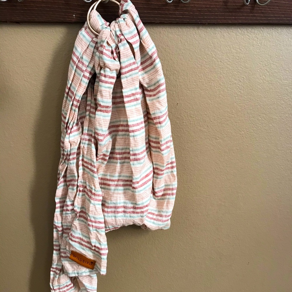 Wild bird sling carrier